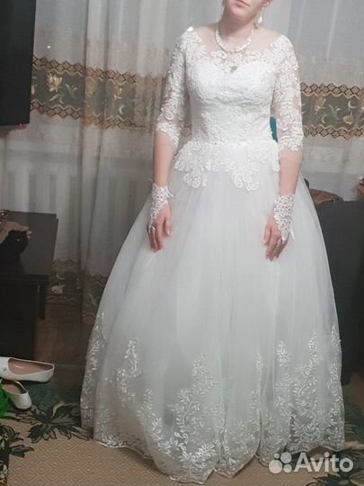 Платье свадебное