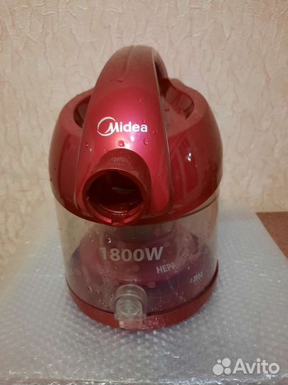 Щетки,трубки к пылесосу,контейнер