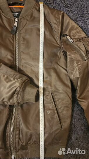 Куртка бомбер