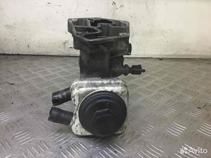 Корпус масляного фильтра Audi A4 038115389c Avb