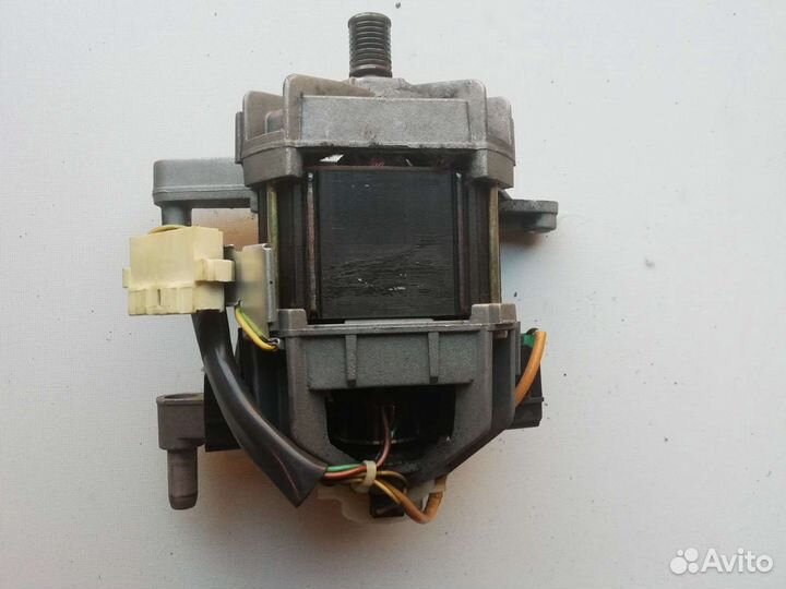 Эл. двигатель стиральной машинки LG