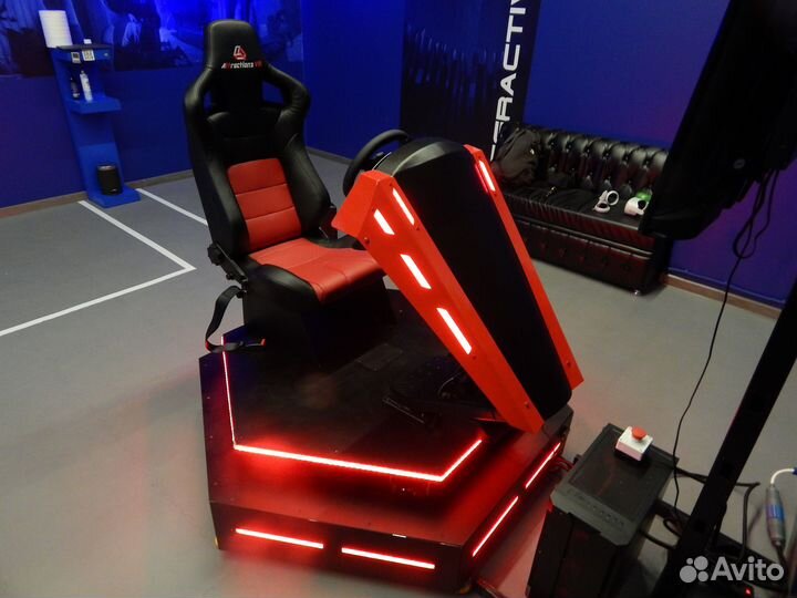 Автосимулятор на подвижной платформе