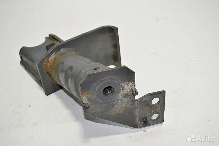 Кронштейн переднего бампера, левый volvo FH (01.12