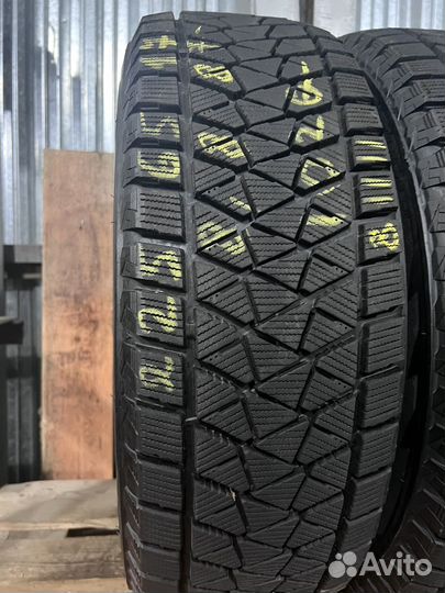 Bridgestone Blizzak DM-V2 225/65 R17 102Q
