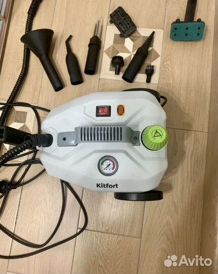 Пароочиститель Kitfort KT-935