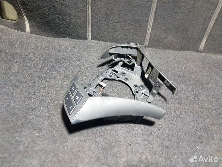 Кнопки руля bmw 5 e60/e61