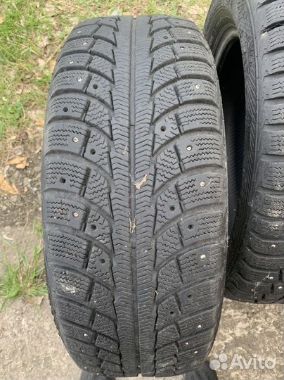 Gislaved Nord Frost 5 205/60 R16 96T