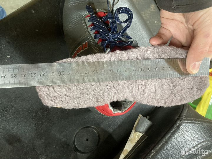 Лыжные ботинки детские р-р 34 и р-р 37