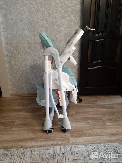 Стульчик для кормления babyton