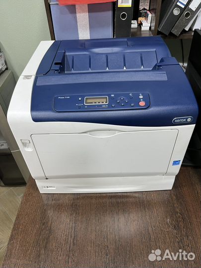 Принтер цветной Phaser 7100