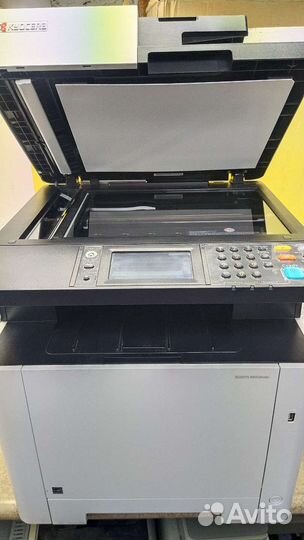 Мфу цветное лазерное Kyocera ecosys M5526cdn