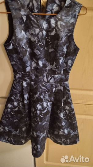 Платье на девочку