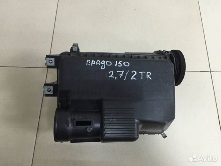 Корпус воздушного фильтра Toyota Land Cruiser Prado