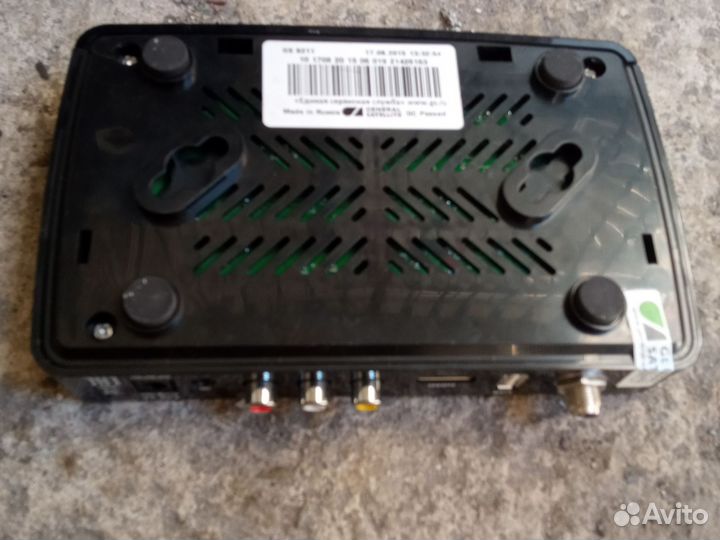 Спутниковая приставка триколор Gs b211