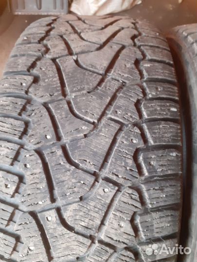 Pirelli Ice Zero 285/60 R18