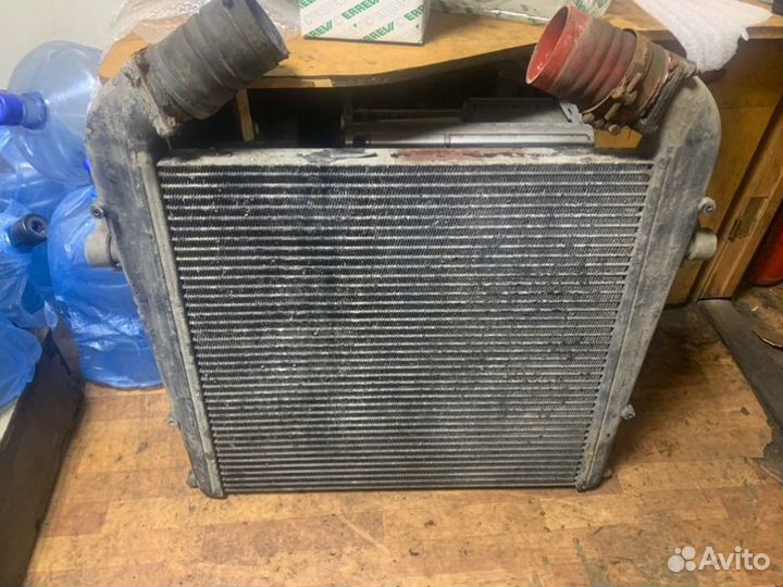 Интеркулер Scania R93 грузовой фургон DSC9.07 1993