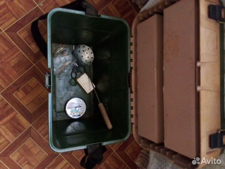 Рыболовный ящик