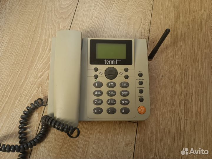 Телефон стационарный с сим картой