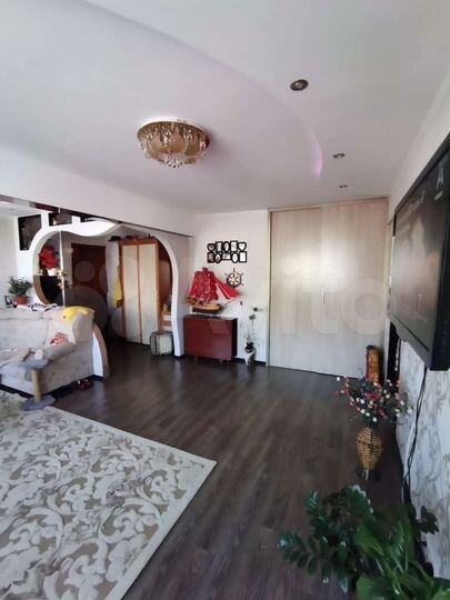4-к. квартира, 59 м², 1/5 эт.