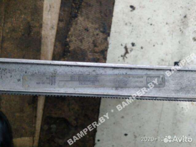 Радиатор Peugeot 807 2005г