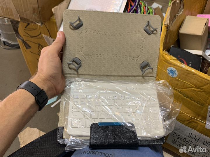 Чехол для планшета 8 дюймов с клавиатурой