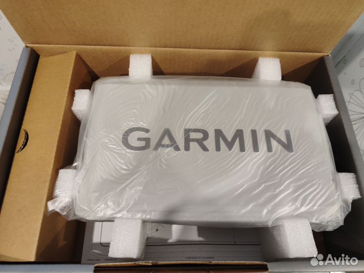 Garmin Echomap UHD 2 95sv + transducer