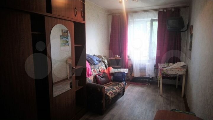 Комната 13,8 м² в 3-к., 5/5 эт.