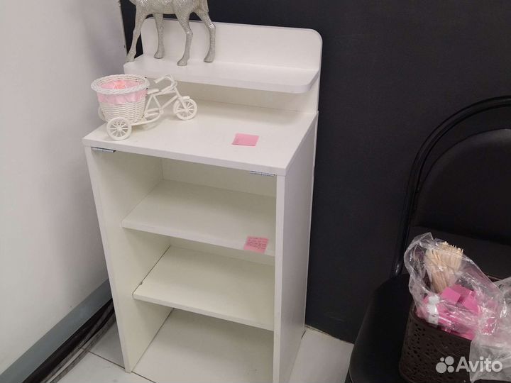 Тумба белая