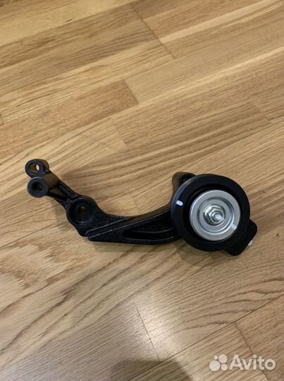 Шкив натяжителя в сборе Toyota