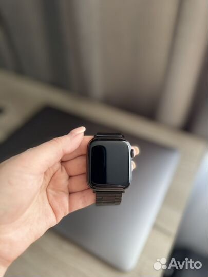 Apple watch se 44 mm nike