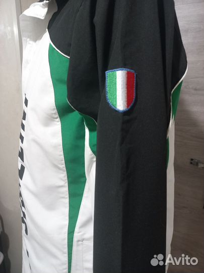 Куртка ветровка Runners,L размер,Италия