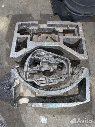 Пенка багажника ниша пол jetta 4 golf bora