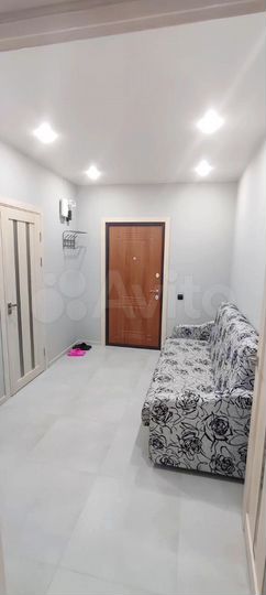 2-к. квартира, 40 м², 12/15 эт.