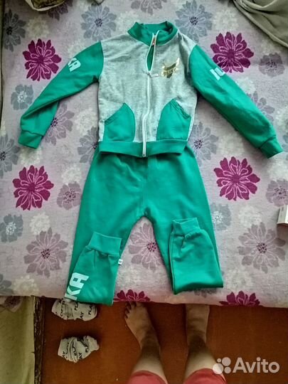 Костюм детский новый 5-6 лет