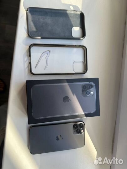 iPhone 11 Pro, 256 ГБ