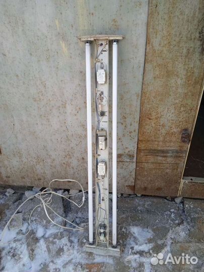 Светильник потолочный в гараж