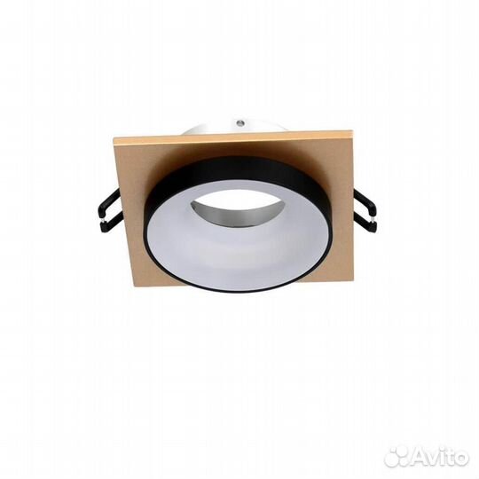 Светильник встраиваемый акриловый и металлический