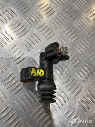 Рабочий цилиндр сцепления Nissan Almera Classic