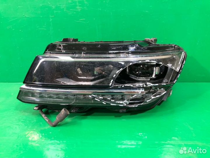 Фара левая Volkswagen Tiguan 2 2016