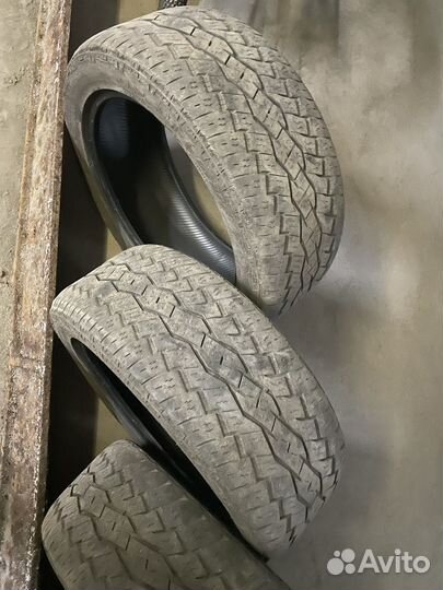 Toyo Open Country A/T 275/45 R20