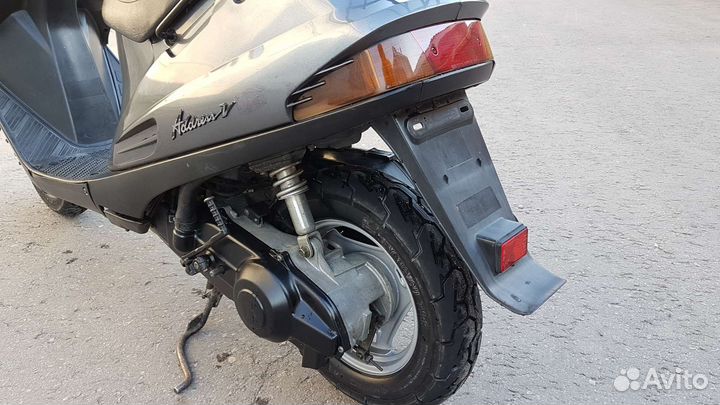 Скутер Suzuki address V100