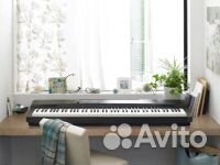 Цифровое пианино (аксессуар в подарок)
