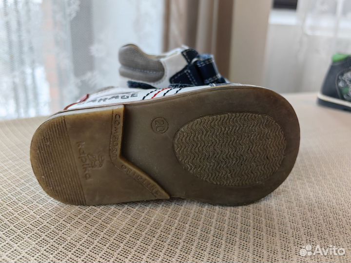 Ботинки демисезонные для мальчика 20