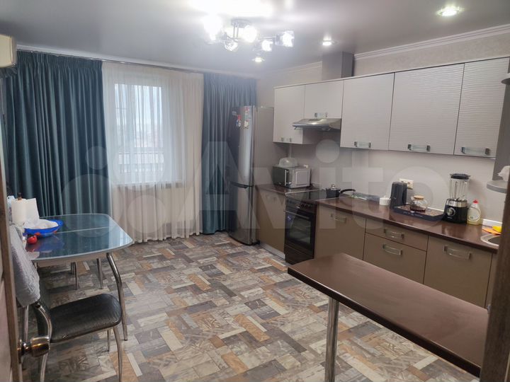 2-к. квартира, 63,7 м², 8/16 эт.