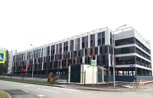 Машиноместо, 14 м²