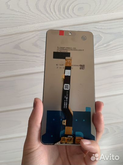 Экран на techno camon 19 neo