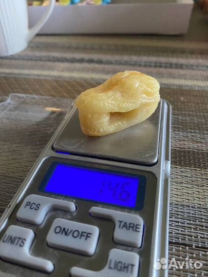 Янтарь.Резьба