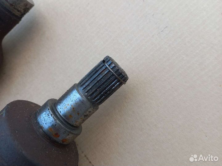 Suzuki Ignis 2 4WD привода 44101T86G11правый/левый