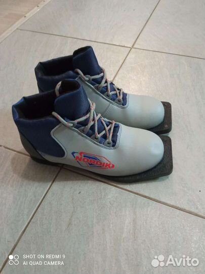 Лыжные ботинки 36-й размер
