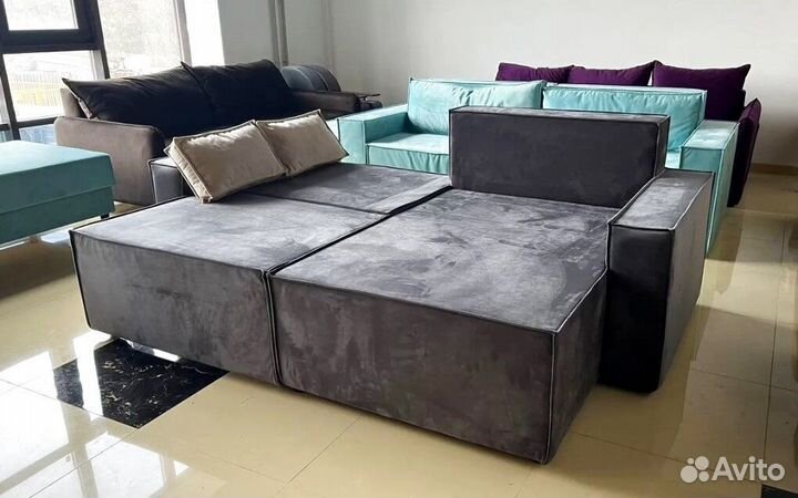 Диван угловой в стиле лофт